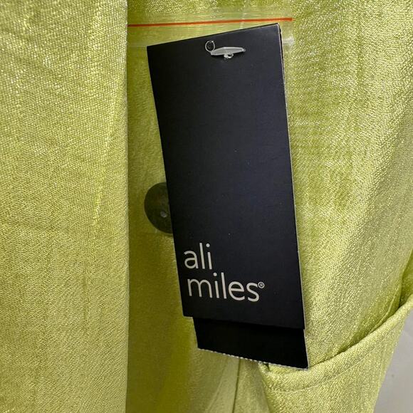 Green linen ali miles button - Picture 4 of 5